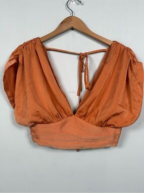 Le Lis Satin Deep V Neck Crop Top Rust Orange Open Tie Back Ruched Puff Sleeve S